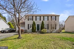 8745 Cardinal Forest Cir, Laurel, MD 20723 - Photo 2