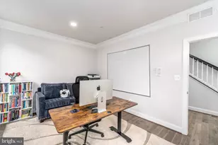 6210 Hunters Holw Rd, Elkridge, MD 21075 - Photo 16