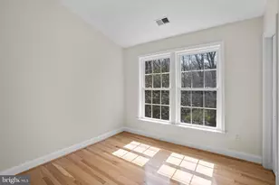 4520 Tulip Way, Ellicott City, MD 21043 - Photo 32