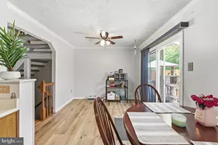 7985 Brightmeadow Ct, Ellicott City, MD 21043 - Photo 18