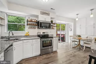 7828 Old Litchfield Ln, Ellicott City, MD 21043 - Photo 24