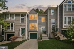7828 Old Litchfield Ln, Ellicott City, MD 21043 - Photo 2