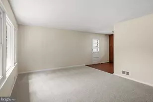 9333 Decatur Pl, Laurel, MD 20723 - Photo 4