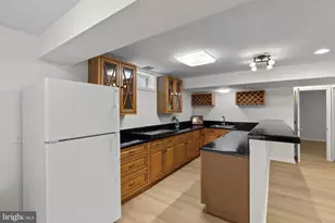 8066 High Castle Rd, Ellicott City, MD 21043 - Photo 44