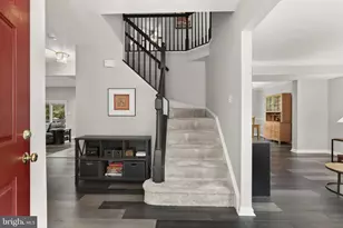 8329 Painted Rock Rd, Columbia, MD 21045 - Photo 4