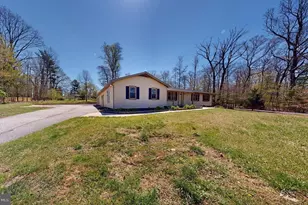 729 W Watersville Rd, Mount Airy, MD 21771 - Photo 36