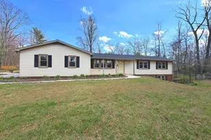 729 W Watersville Rd, Mount Airy, MD 21771 - Photo 1