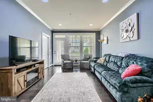 9837 Wilderness Ln, Laurel, MD 20723 - Photo 10