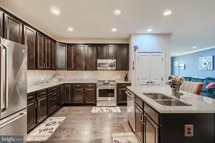 9837 Wilderness Ln, Laurel, MD 20723 - Photo 18