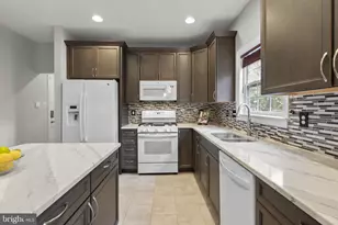 12120 Early Lilacs Path, Clarksville, MD 21029 - Photo 6