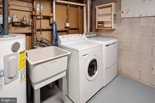 10536 E Wind Way, Columbia, MD 21044 - Photo 38