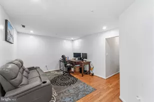 4940 Lee Farm Ct, Ellicott City, MD 21043 - Photo 6