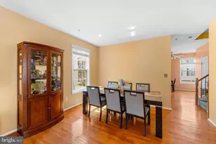 4940 Lee Farm Ct, Ellicott City, MD 21043 - Photo 10