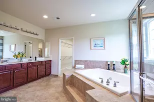 11039 Hunters View Rd, Ellicott City, MD 21042 - Photo 28