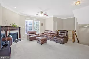 7689 Spreading Oak Ln, Elkridge, MD 21075 - Photo 10