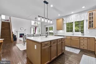 14064 Big Branch Dr, Dayton, MD 21036 - Photo 12