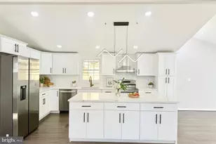 6145 Clearsmoke Ct, Columbia, MD 21045 - Photo 6