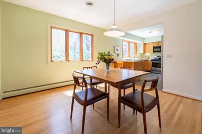 9221 Spring Valley Road, Ellicott City, MD 21043 - Photo 12