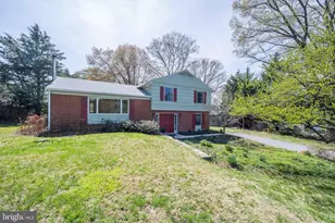 9221 Spring Valley Rd, Ellicott City, MD 21043 - Photo 4