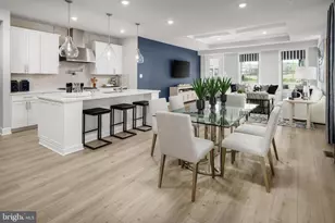 5405 Pondview Ln, Ellicott City, MD 21043 - Photo 4