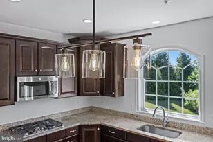 10693 Harding Rd, Laurel, MD 20723 - Photo 22