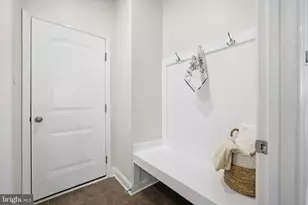 8701 Wellford Dr, Ellicott City, MD 21042 - Photo 26