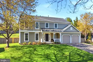 8316 Jumping Field Ct, Ellicott City, MD 21043 - Photo 2