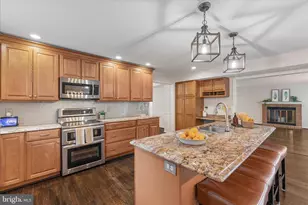 12135 Little Patuxent Pkwy, Columbia, MD 21044 - Photo 16