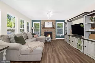 6423 Holly Marie Rd, Hanover, MD 21076 - Photo 12