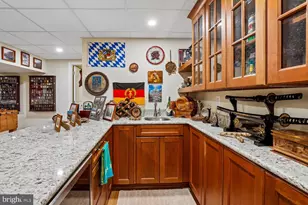 8816 Doves Fly Way, Laurel, MD 20723 - Photo 54