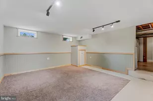 6406 Sunderland Dr, Ellicott City, MD 21043 - Photo 40