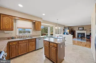 3673 Cragsmoor Rd, Ellicott City, MD 21042 - Photo 12