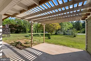 12901 Byefield Dr, Highland, MD 20777 - Photo 34