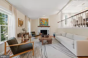 10213 Camelford Ct, Ellicott City, MD 21042 - Photo 6