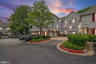 5804 Wyndham Cir, Columbia, MD 21044 - Photo 1