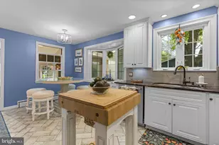 9105 Dunloggin Rd, Ellicott City, MD 21042 - Photo 16