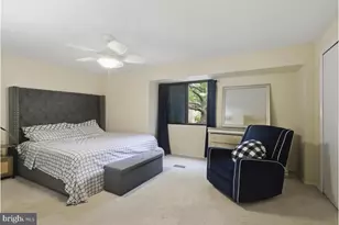 7490 Hickory Log Cir, Columbia, MD 21045 - Photo 20
