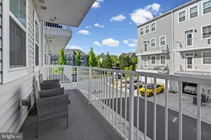 7736 Port Capital Dr, Elkridge, MD 21075 - Photo 24