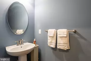 6486 Park Forest Cir, Elkridge, MD 21075 - Photo 28