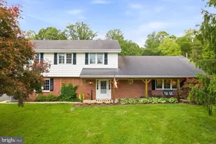 3122 Evergreen Way, Ellicott City, MD 21042 - Photo 2