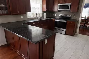 8314 Chestnut Farm Ln, Ellicott City, MD 21043 - Photo 2