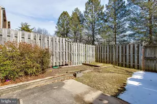 3570 Lowlen Ct, Ellicott City, MD 21042 - Photo 42