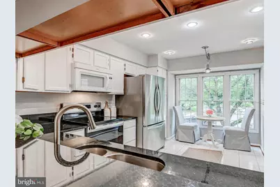 9345 Breamore Court, Laurel, MD 20723 - Photo 8