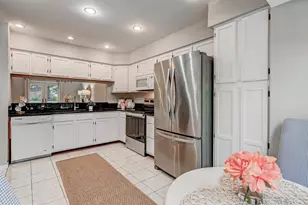9345 Breamore Ct, Laurel, MD 20723 - Photo 6