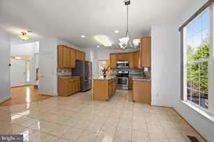 2220 Kaitlins Ct, Ellicott City, MD 21043 - Photo 12