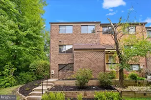 8946 Skyrock Ct, Columbia, MD 21046 - Photo 1