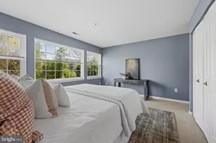 8605 Falls Run Rd, Ellicott City, MD 21043 - Photo 18