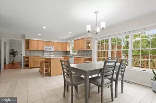 6907 Tolling Bells Ct, Columbia, MD 21044 - Photo 18