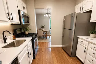 5909 Tamar Dr, Columbia, MD 21045 - Photo 2