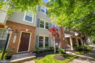 7062 Foxton Way, Hanover, MD 21076 - Photo 4